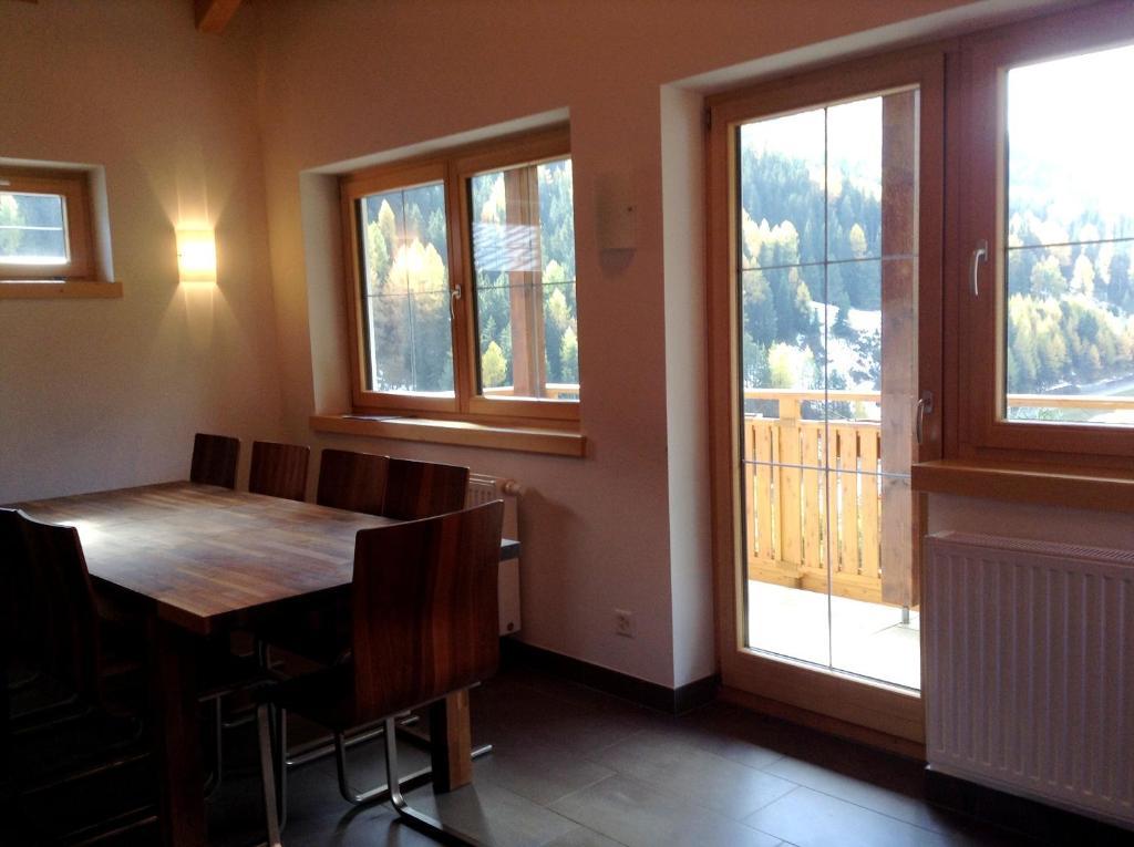 Chasa Sulai Appartements Samnaun Rum bild