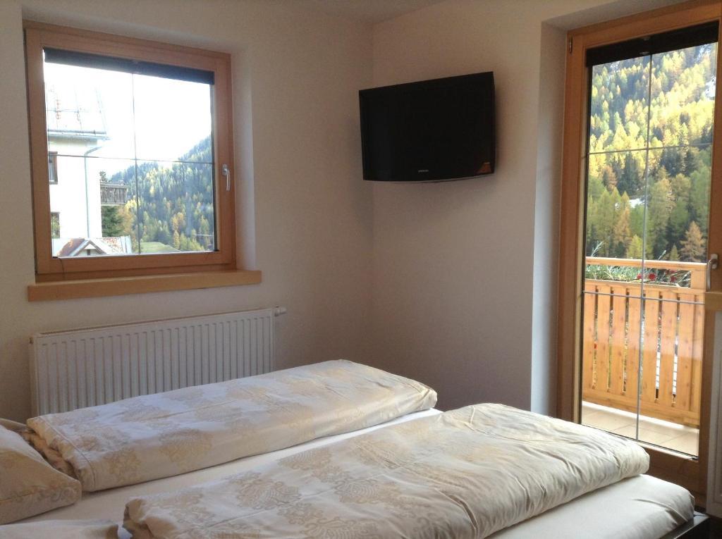 Chasa Sulai Appartements Samnaun Rum bild