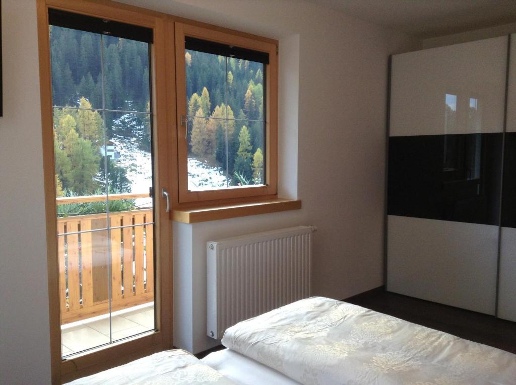 Chasa Sulai Appartements Samnaun Rum bild