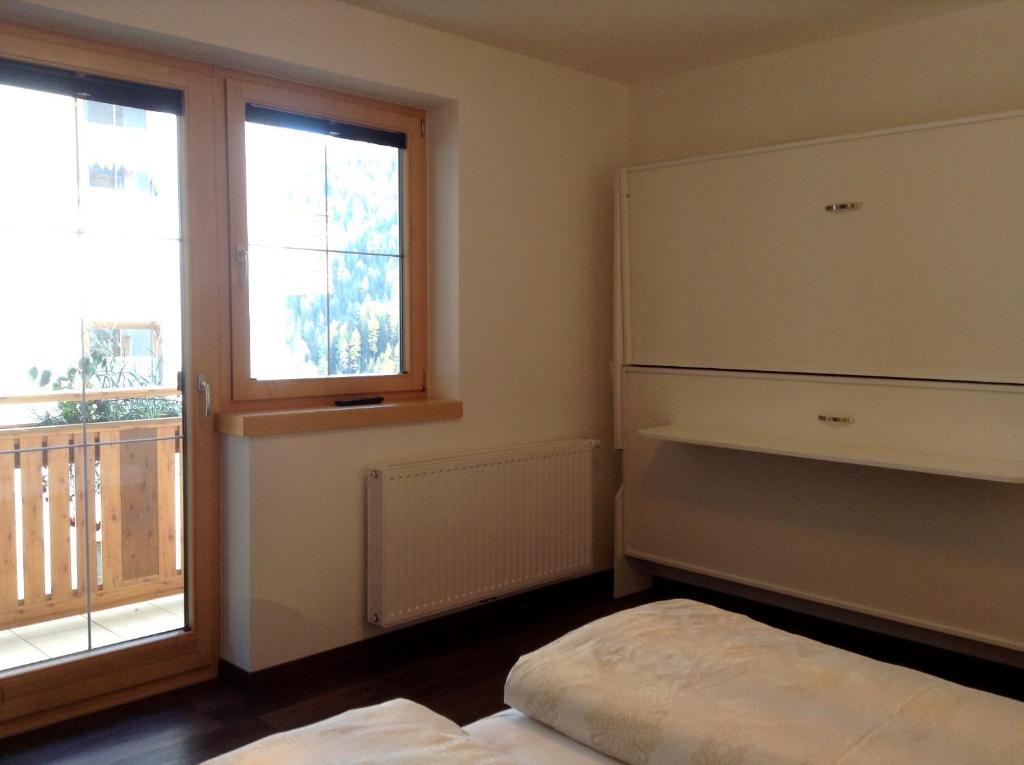 Chasa Sulai Appartements Samnaun Rum bild